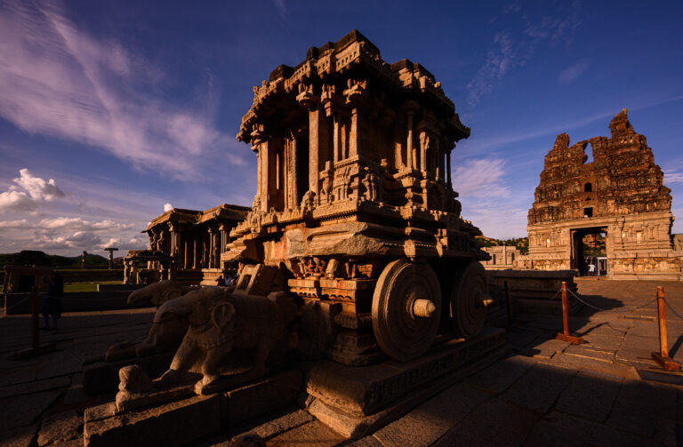 07_Chariot_Play_Of_Light